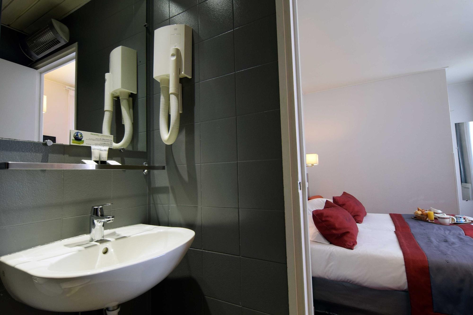 Saphir Grenelle 3* Paris